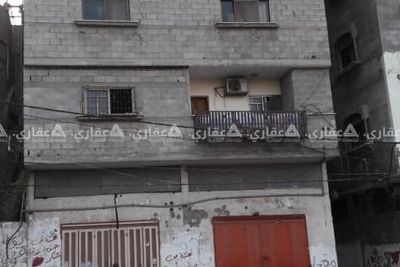 منزل للبيع مساحة الارض ١٦٠متر البناء ١٤٠متر منزل للبيع مساحة الارض ١٦٠متر البناء ١٤٠متر