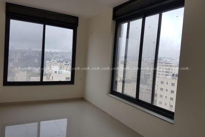 بيتونيا بالقرب من دوار الفواكه شارع عين عريك بيتونيا بالقرب من دوار الفواكه شارع عين عريك